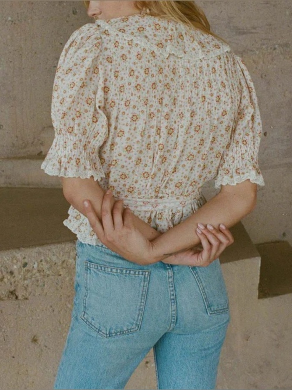 Doen Thames Ramie Ruffle Pintuck Short Sleeve Top Alabaster Countryside Calico - Picture 3 of 11